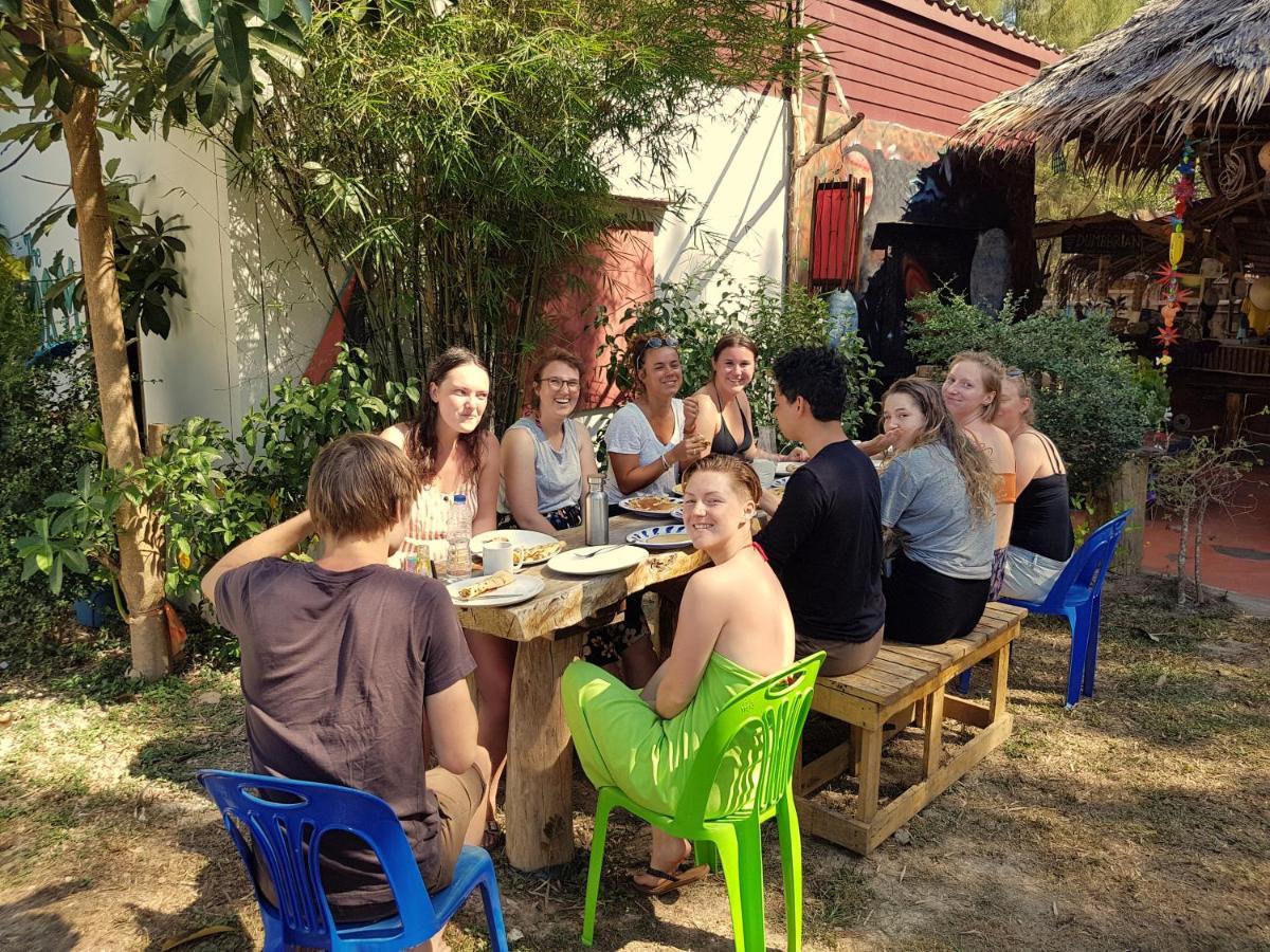 Slacklines Hostel Koh Lanta Exterior photo